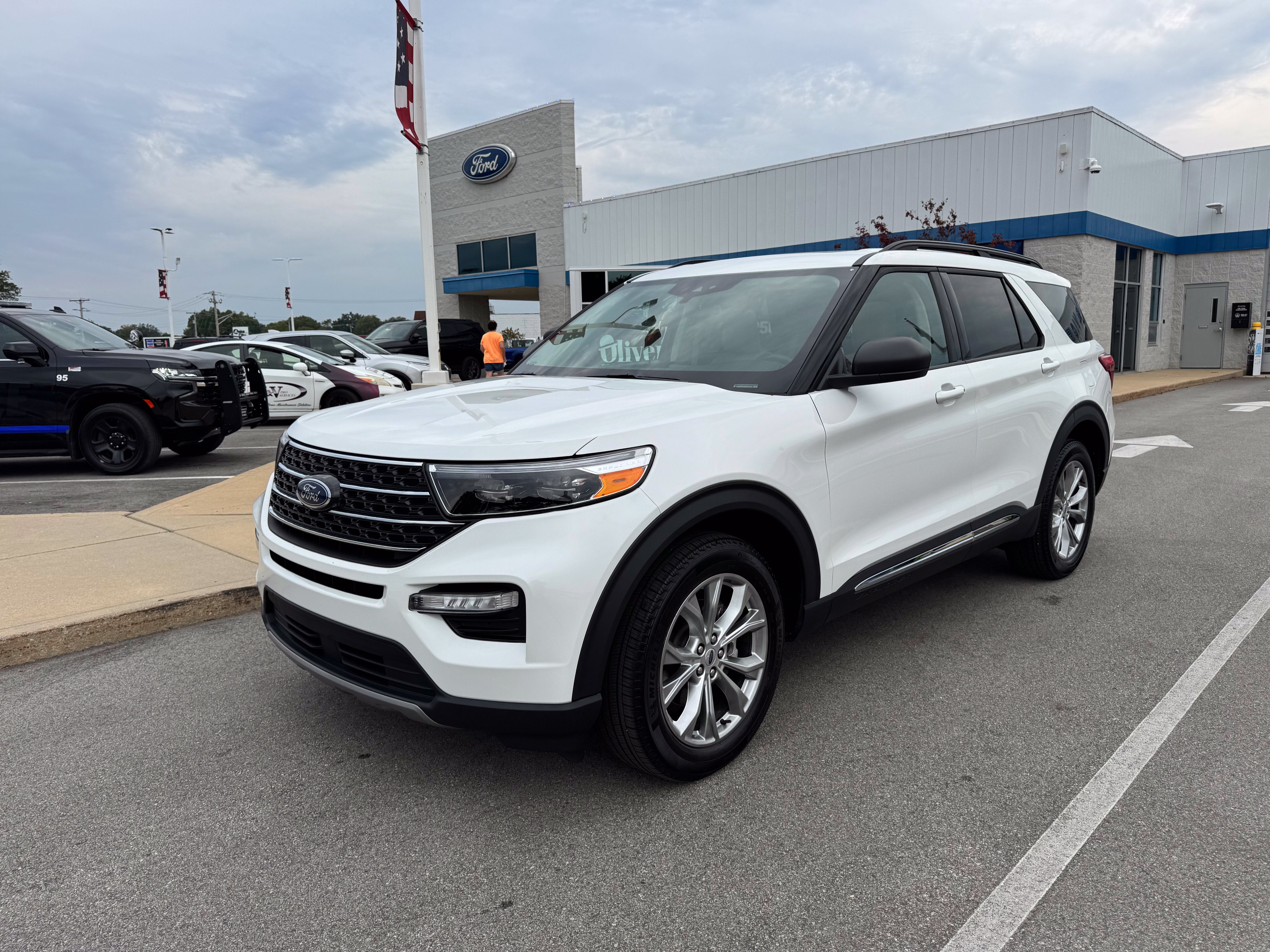2024 Ford Explorer XLT