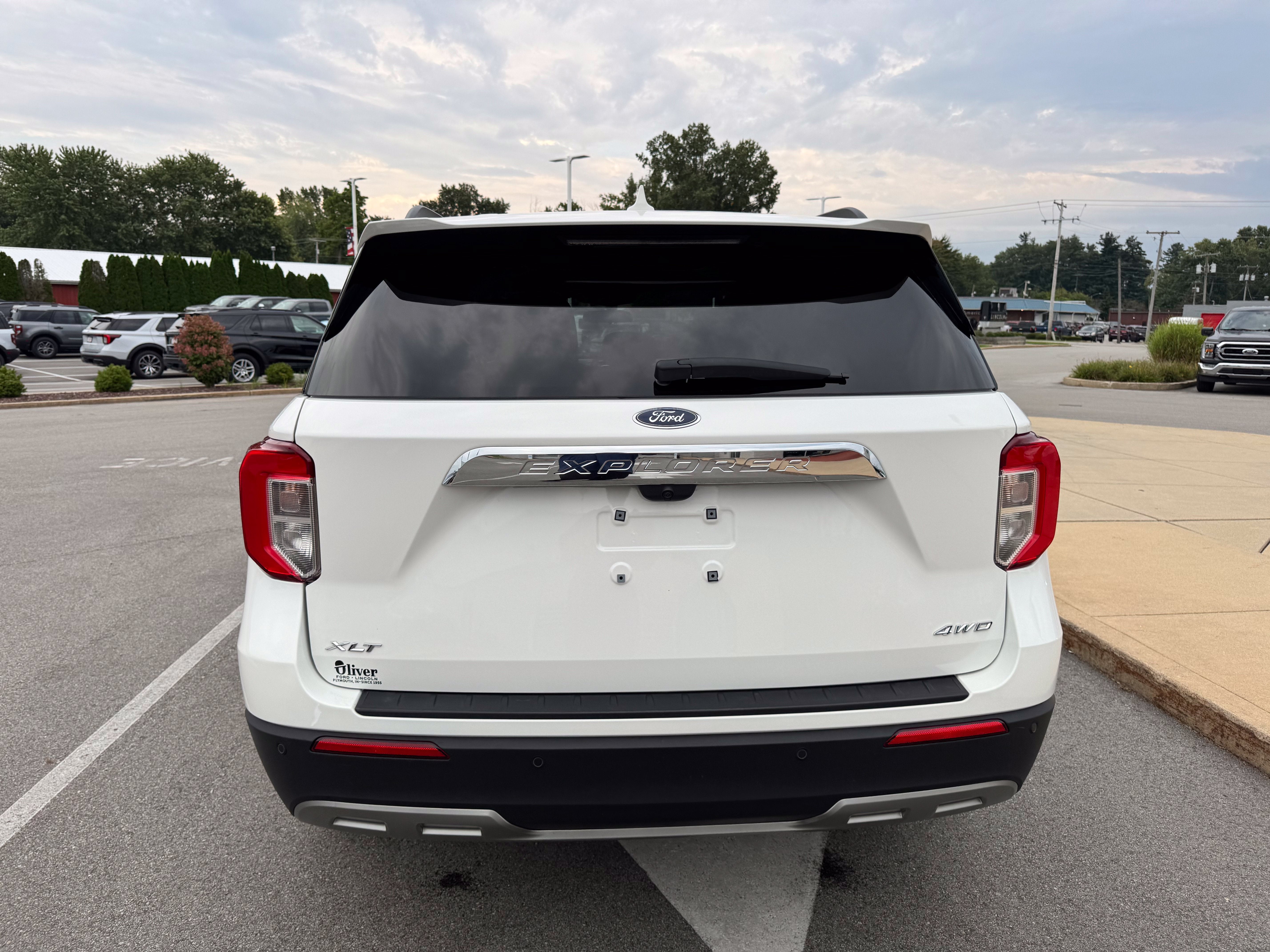 2024 Ford Explorer XLT