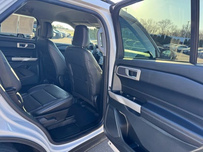 2023 Ford Explorer XLT 4WD