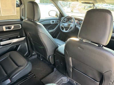 2023 Ford Explorer XLT 4WD