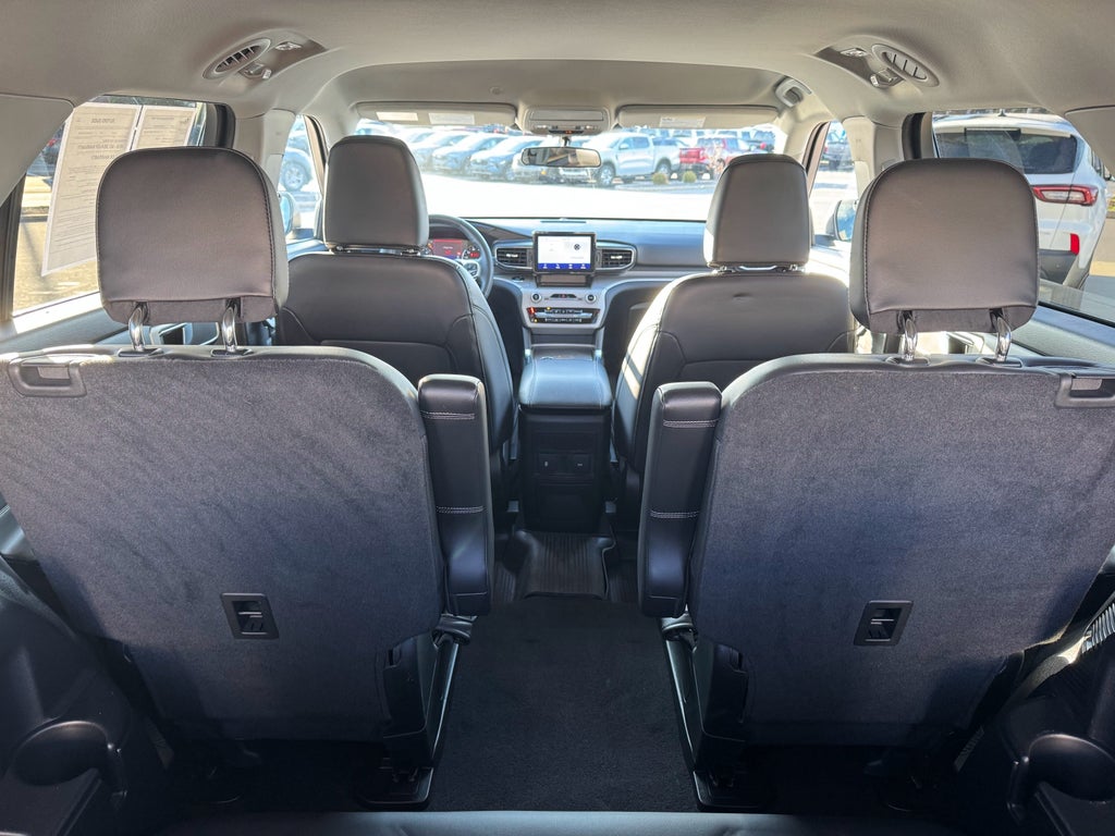 2023 Ford Explorer XLT 4WD