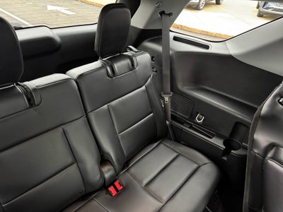 2023 Ford Explorer XLT 4WD