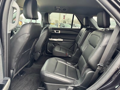 2023 Ford Explorer XLT 4WD