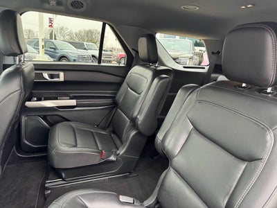 2023 Ford Explorer XLT 4WD