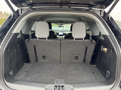 2023 Ford Explorer XLT 4WD