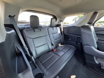 2023 Ford Explorer XLT 4WD