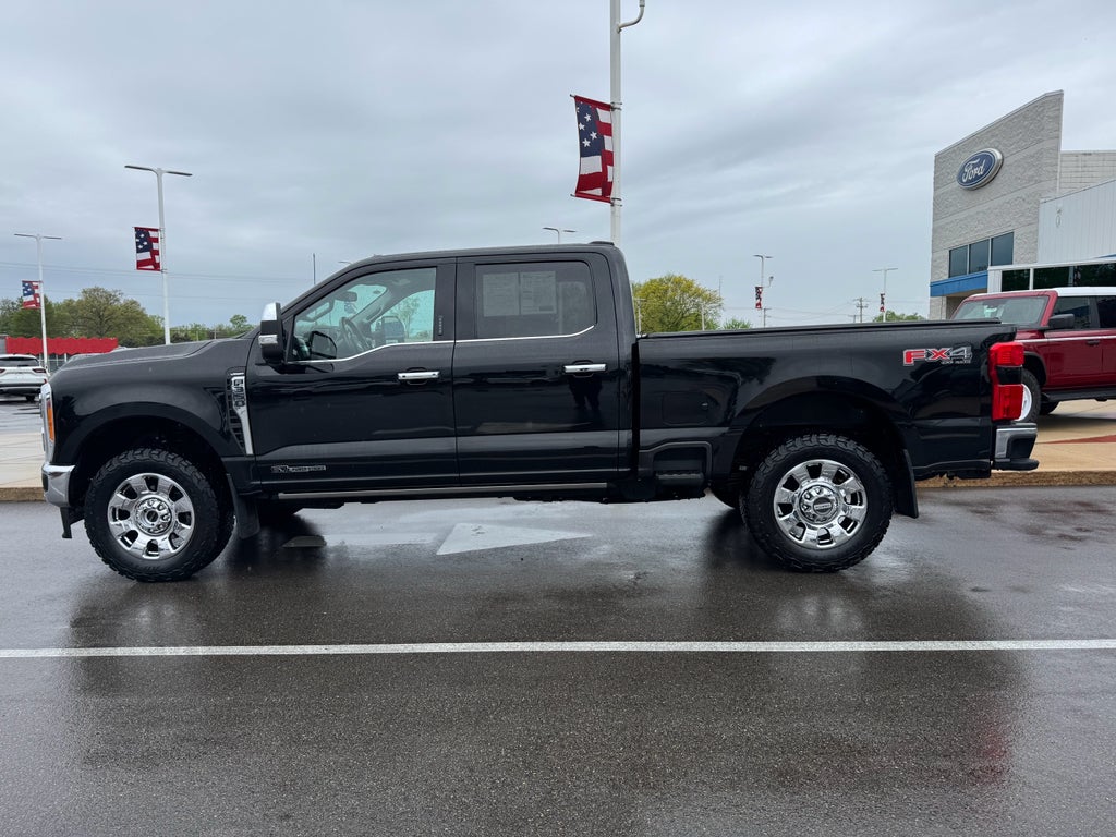 2023 Ford F-350 LARIAT Supercrew 4x4
