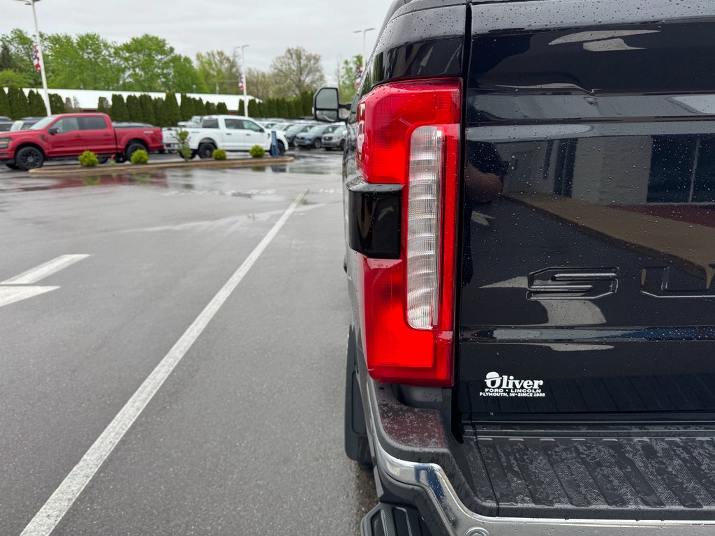 2023 Ford F-350 LARIAT Supercrew 4x4