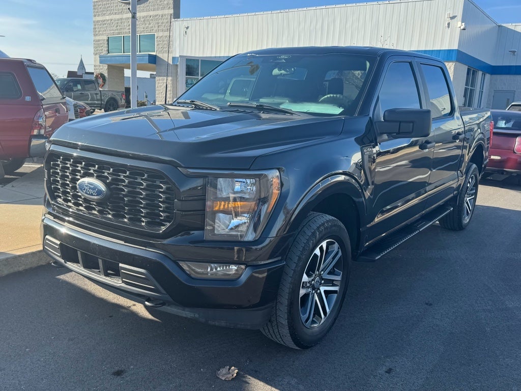 2023 Ford F-150 XL Crew Cab 4WD
