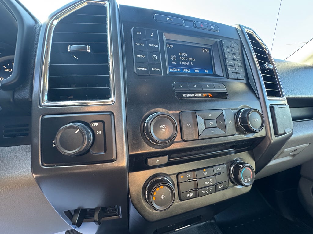 2016 Ford F-150 XLT Reg. Cab 4x2