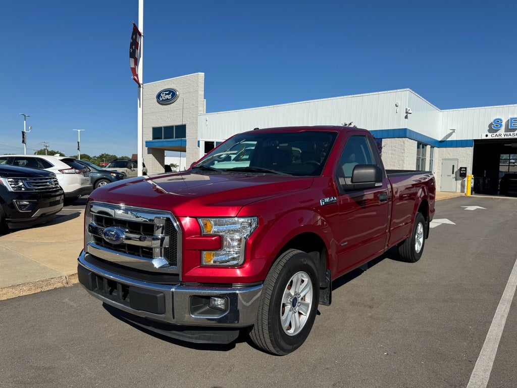 2016 Ford F-150 XLT Reg. Cab 4x2