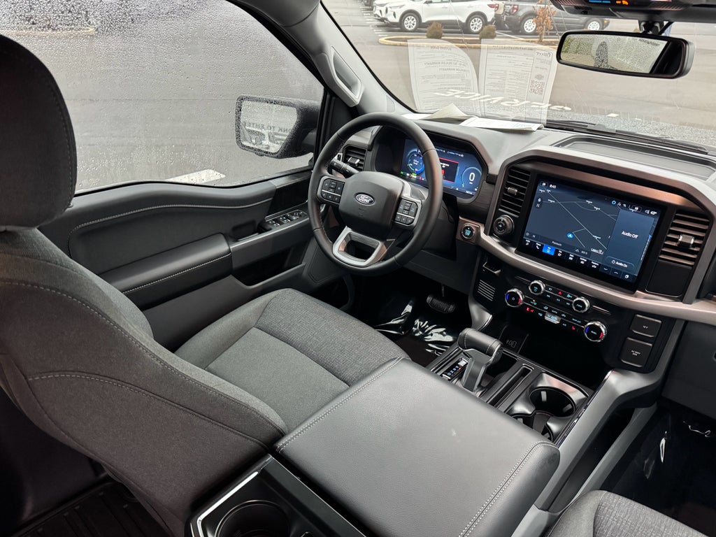 2025 Ford F-150 Lightning XLT Supercrew 4WD