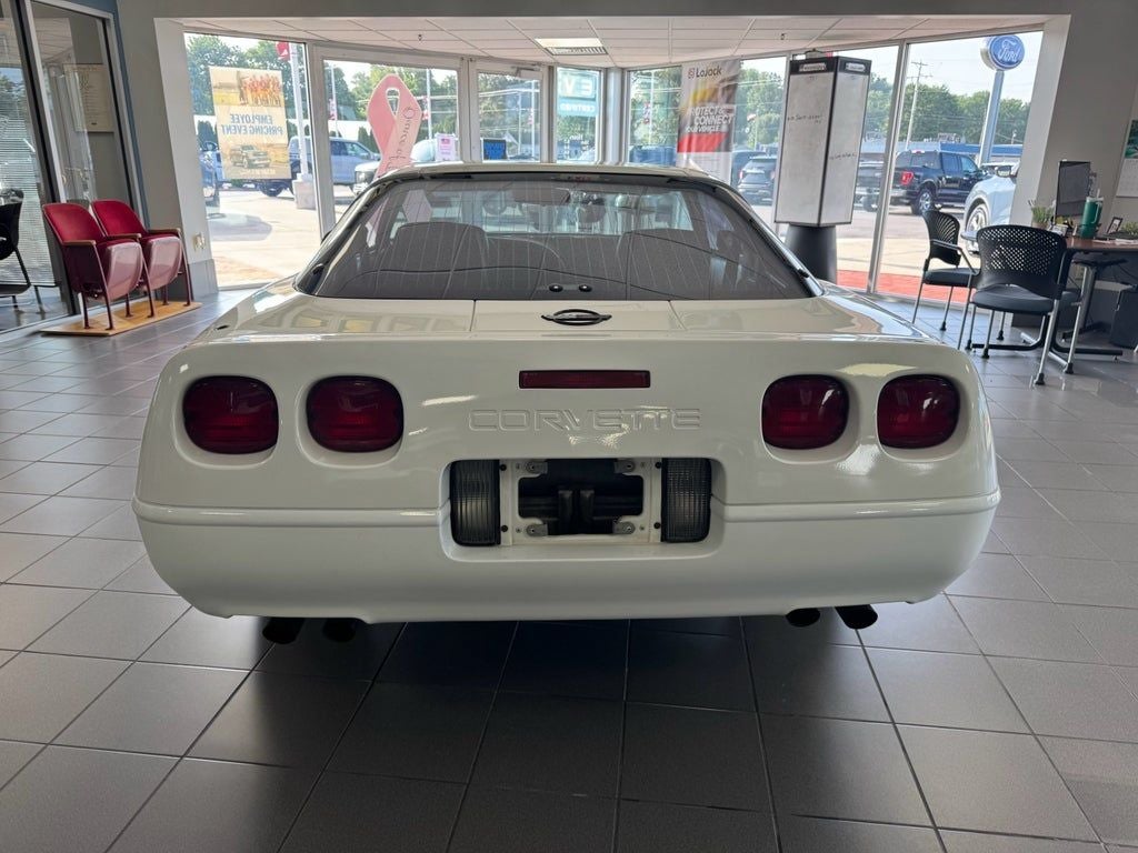 1991 Chevrolet Corvette Base