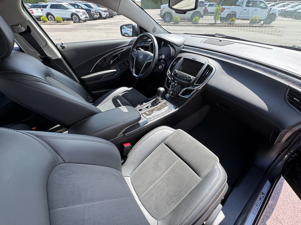 2015 Buick LaCrosse Base FWD