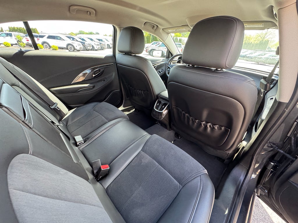 2015 Buick LaCrosse Base FWD