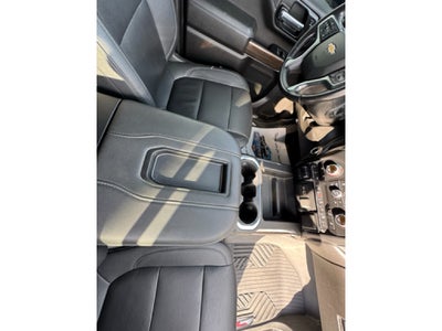 2022 Chevrolet Silverado LT Crew Cab 4WD