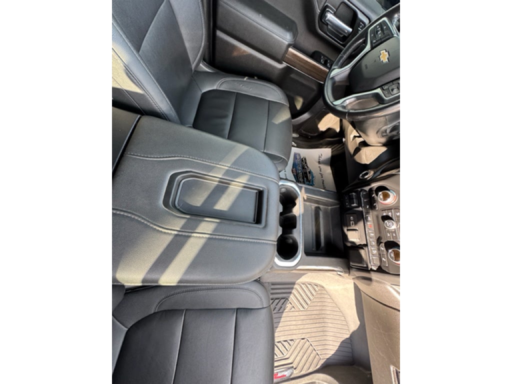 2022 Chevrolet Silverado LT Crew Cab 4WD