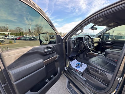 2022 Chevrolet Silverado LT Crew Cab 4WD