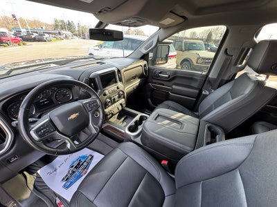 2022 Chevrolet Silverado LT Crew Cab 4WD