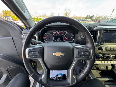 2022 Chevrolet Silverado LT Crew Cab 4WD