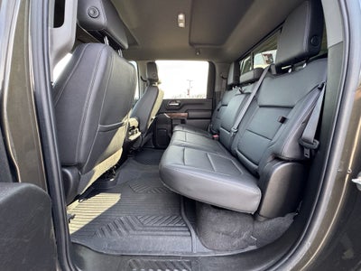 2022 Chevrolet Silverado LT Crew Cab 4WD