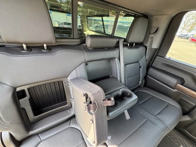 2022 Chevrolet Silverado LT Crew Cab 4WD