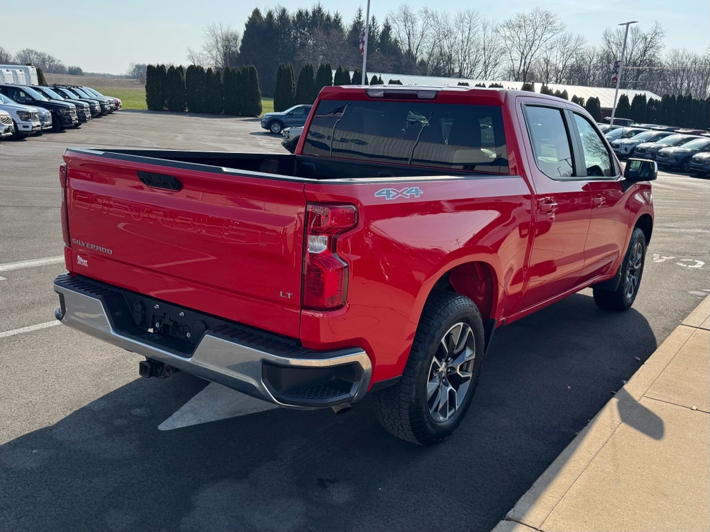 2023 Chevrolet Silverado LT Crew Cab 4WD