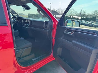 2023 Chevrolet Silverado LT Crew Cab 4WD