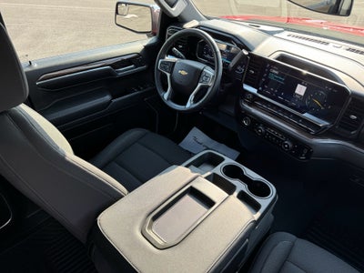 2023 Chevrolet Silverado LT Crew Cab 4WD