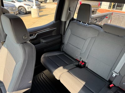 2023 Chevrolet Silverado LT Crew Cab 4WD