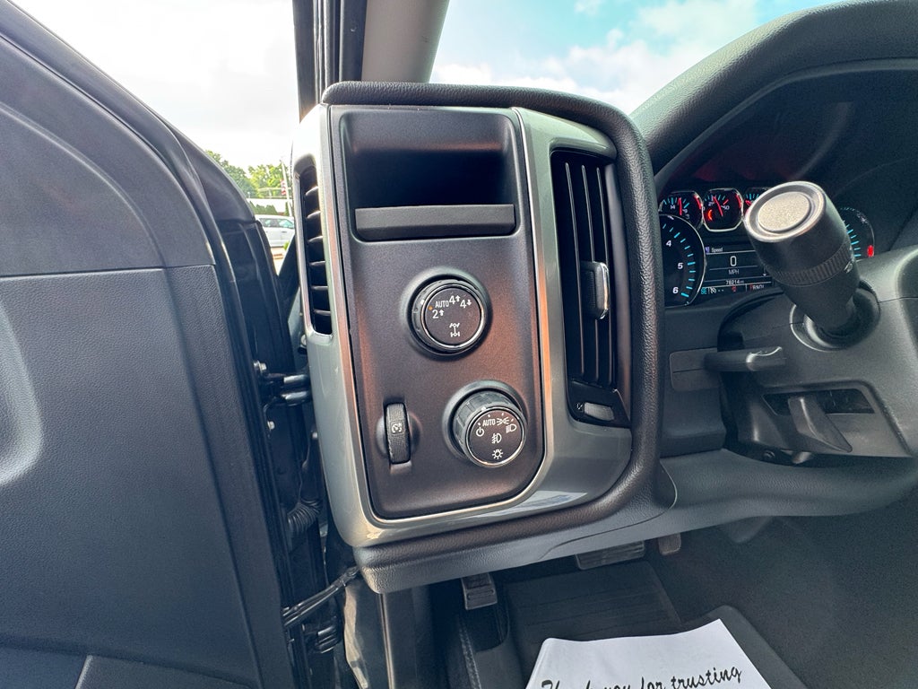 2017 Chevrolet Silverado LT 4x4