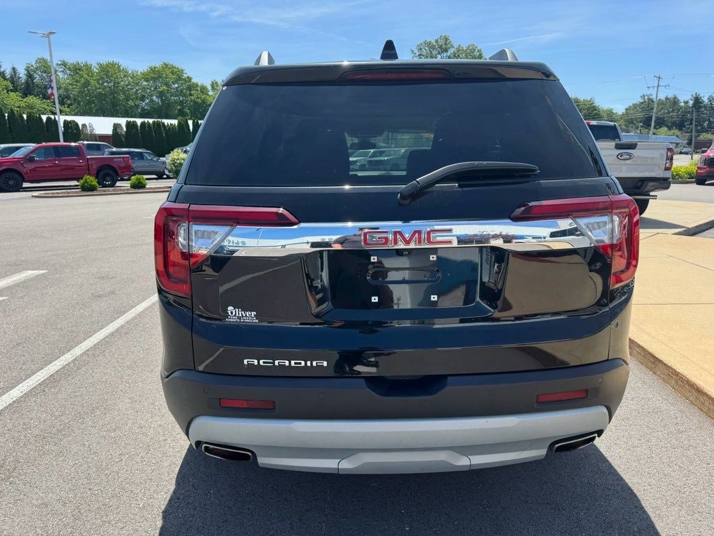 2023 GMC Acadia SLE