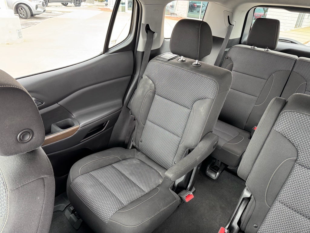 2023 GMC Acadia SLE FWD