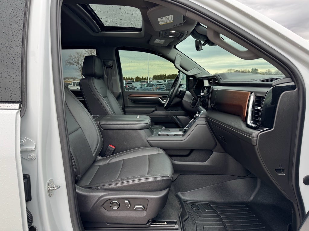 2024 GMC Sierra Denali 4WD