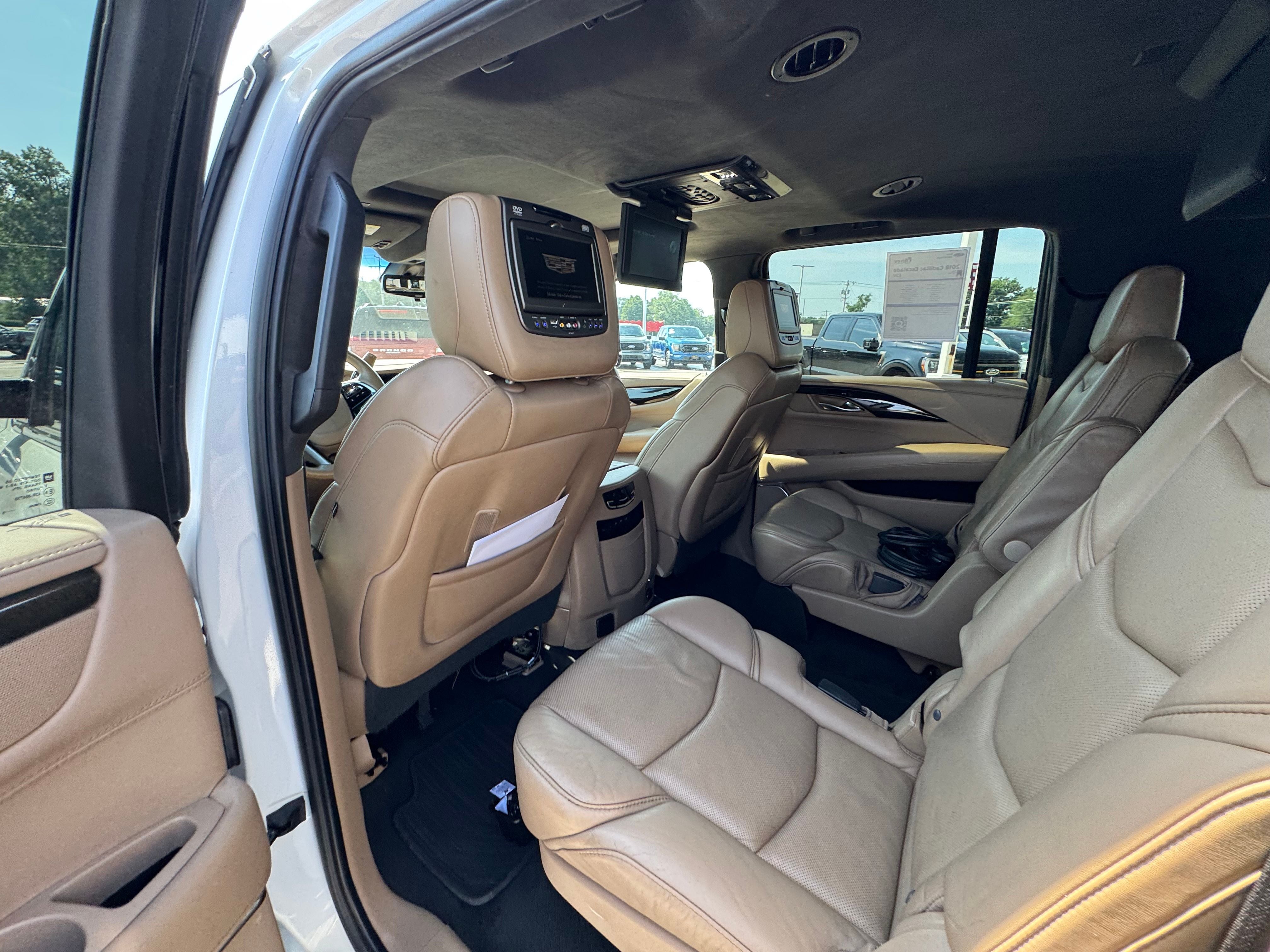 2018 Cadillac Escalade ESV Platinum Edition