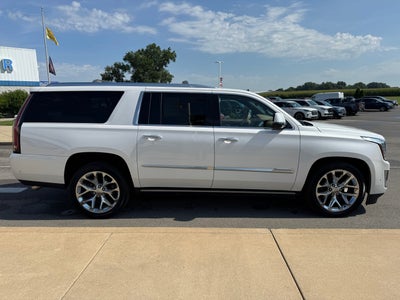 2018 Cadillac Escalade ESV Platinum Edition