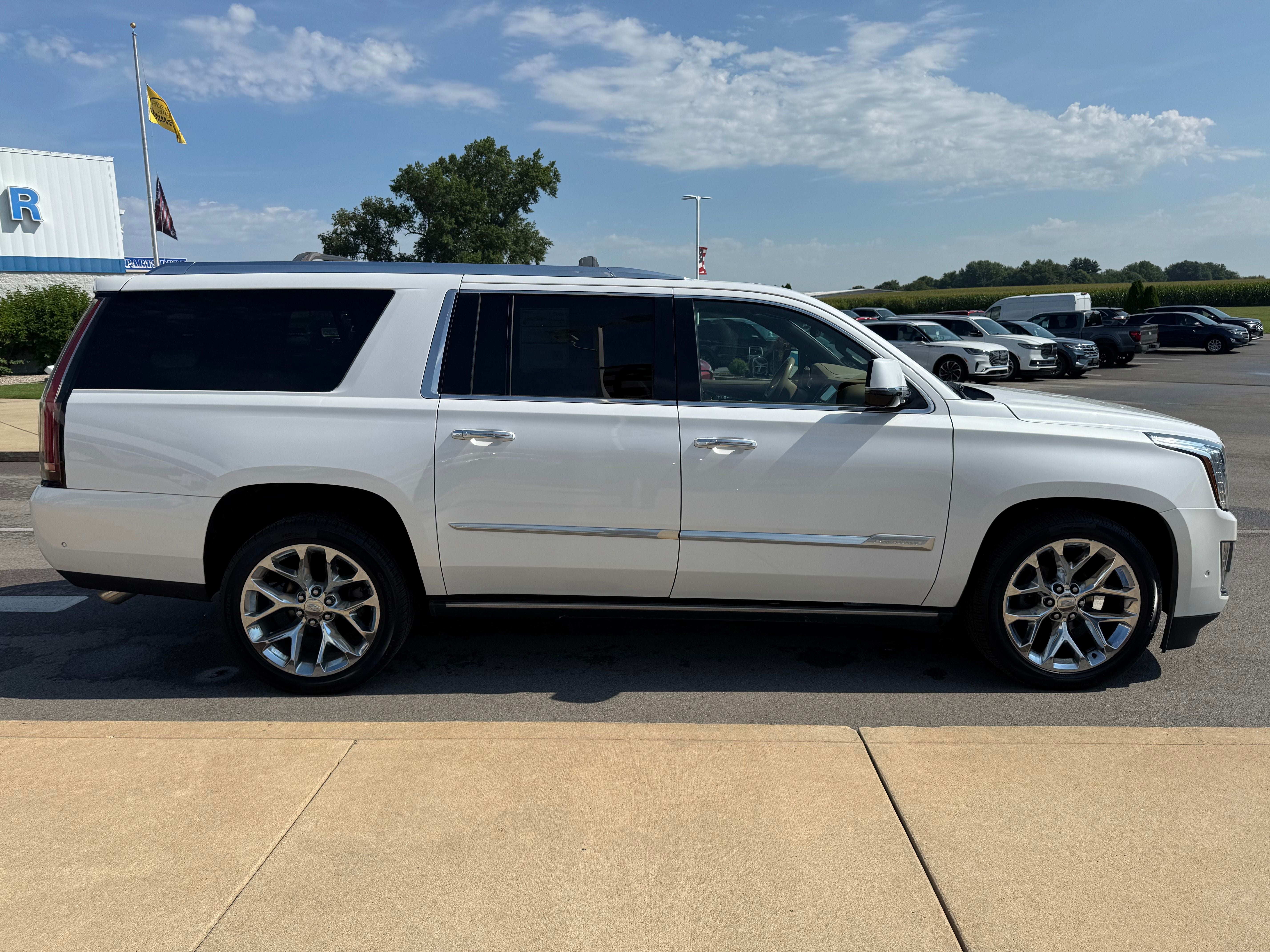 2018 Cadillac Escalade ESV Platinum Edition