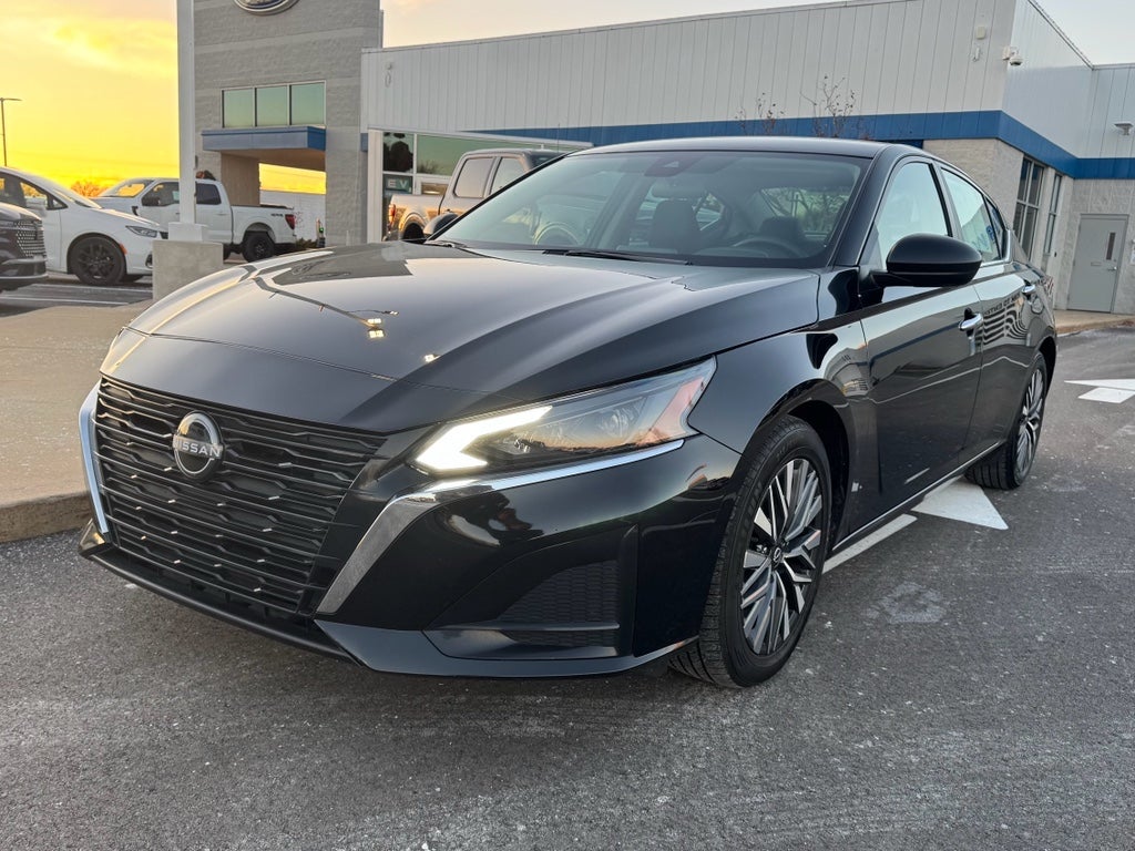 2024 Nissan Altima 2.5 SV FWD