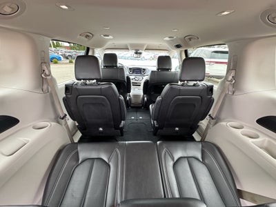 2023 Chrysler Pacifica Touring L FWD