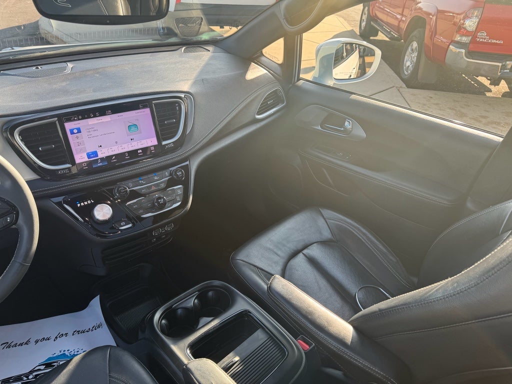 2022 Chrysler Pacifica Touring L FWD