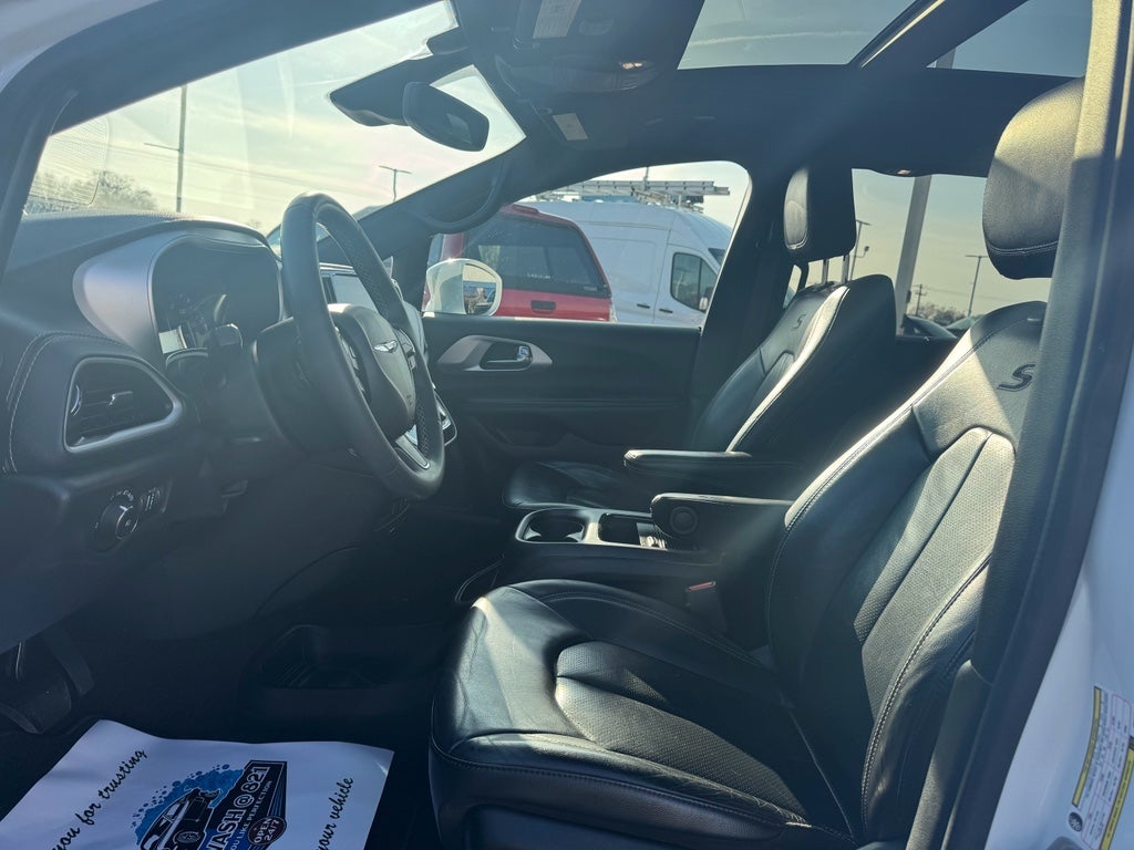 2022 Chrysler Pacifica Touring L FWD