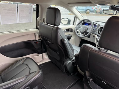 2023 Chrysler Pacifica Touring L FWD
