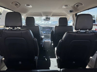 2023 Chrysler Pacifica Touring L FWD