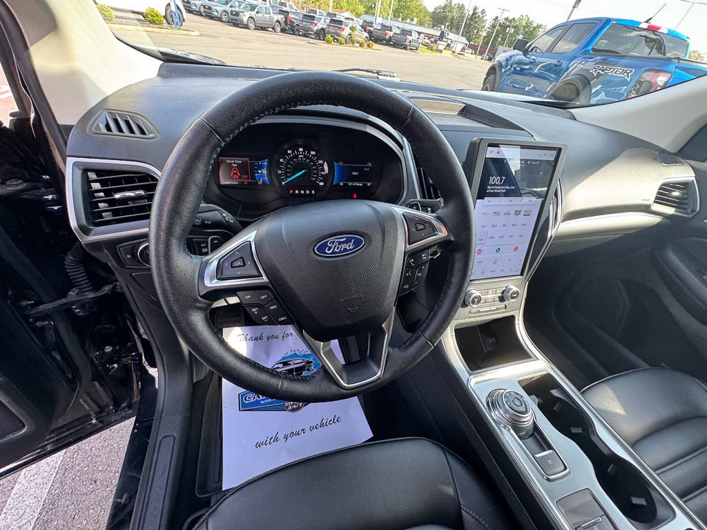2022 Ford Edge SEL AWD
