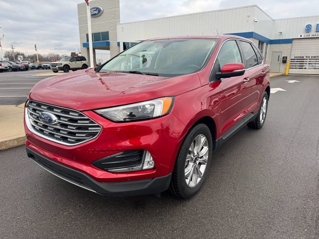 2024 Ford Edge Titanium