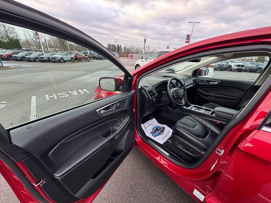 2024 Ford Edge Titanium AWD