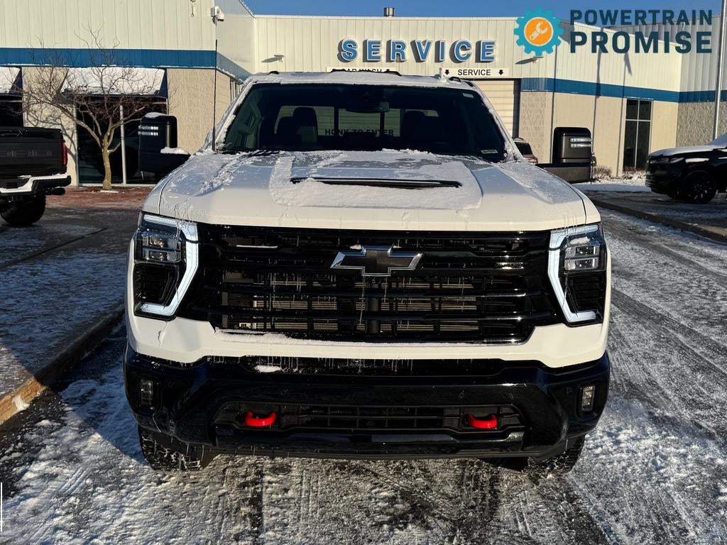 2025 Chevrolet Silverado LTZ Crew Cab 4WD