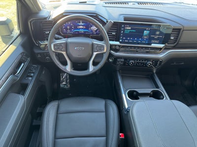 2025 Chevrolet Silverado LTZ Crew Cab 4WD