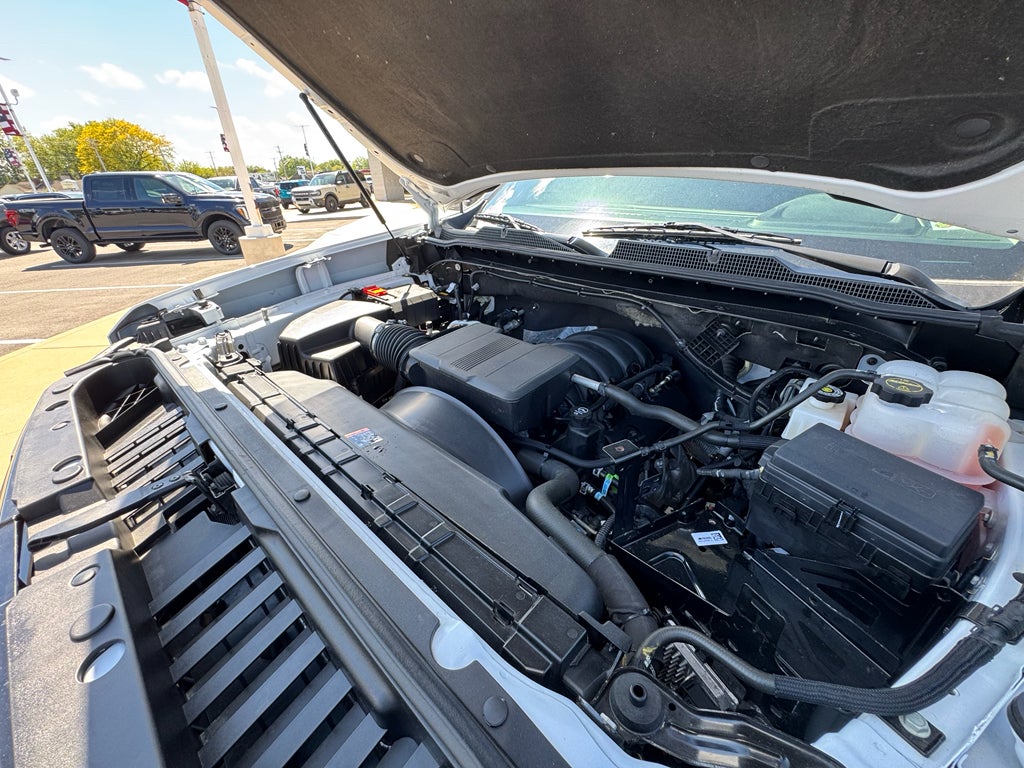 2025 Chevrolet Silverado LTZ Crew Cab 4WD