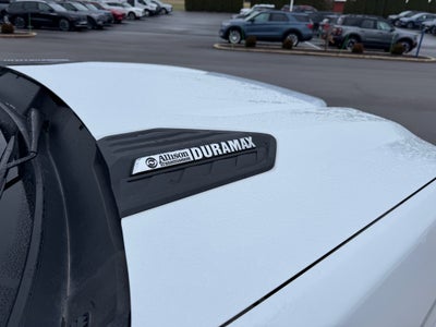 2024 Chevrolet Silverado LT Crew Cab 4WD